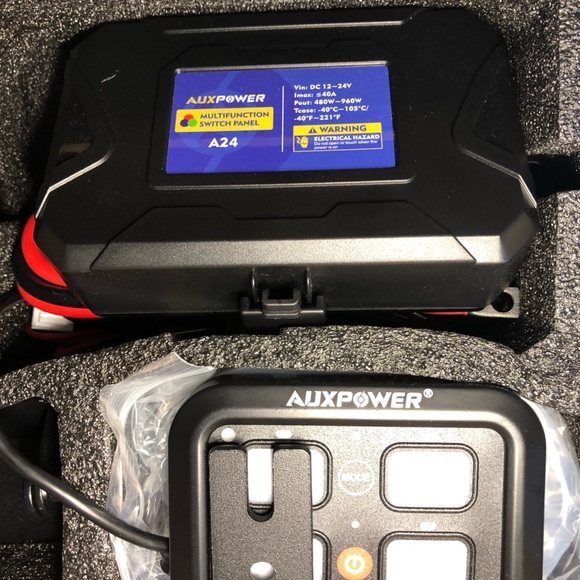 Auxpower Switch panel The lightning butler Brand New - Picture 10 of 16